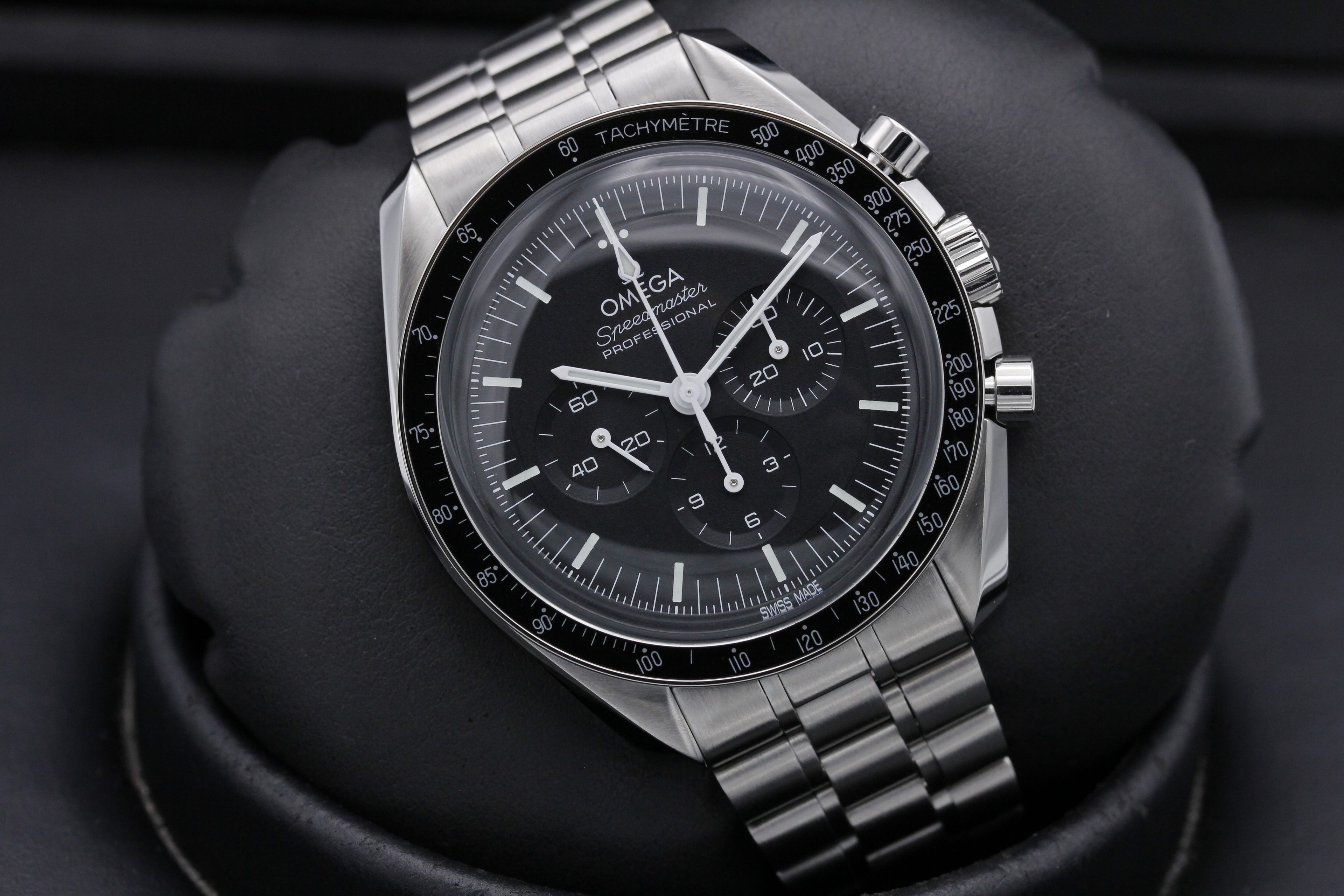 Omega Speedmaster 2021 \