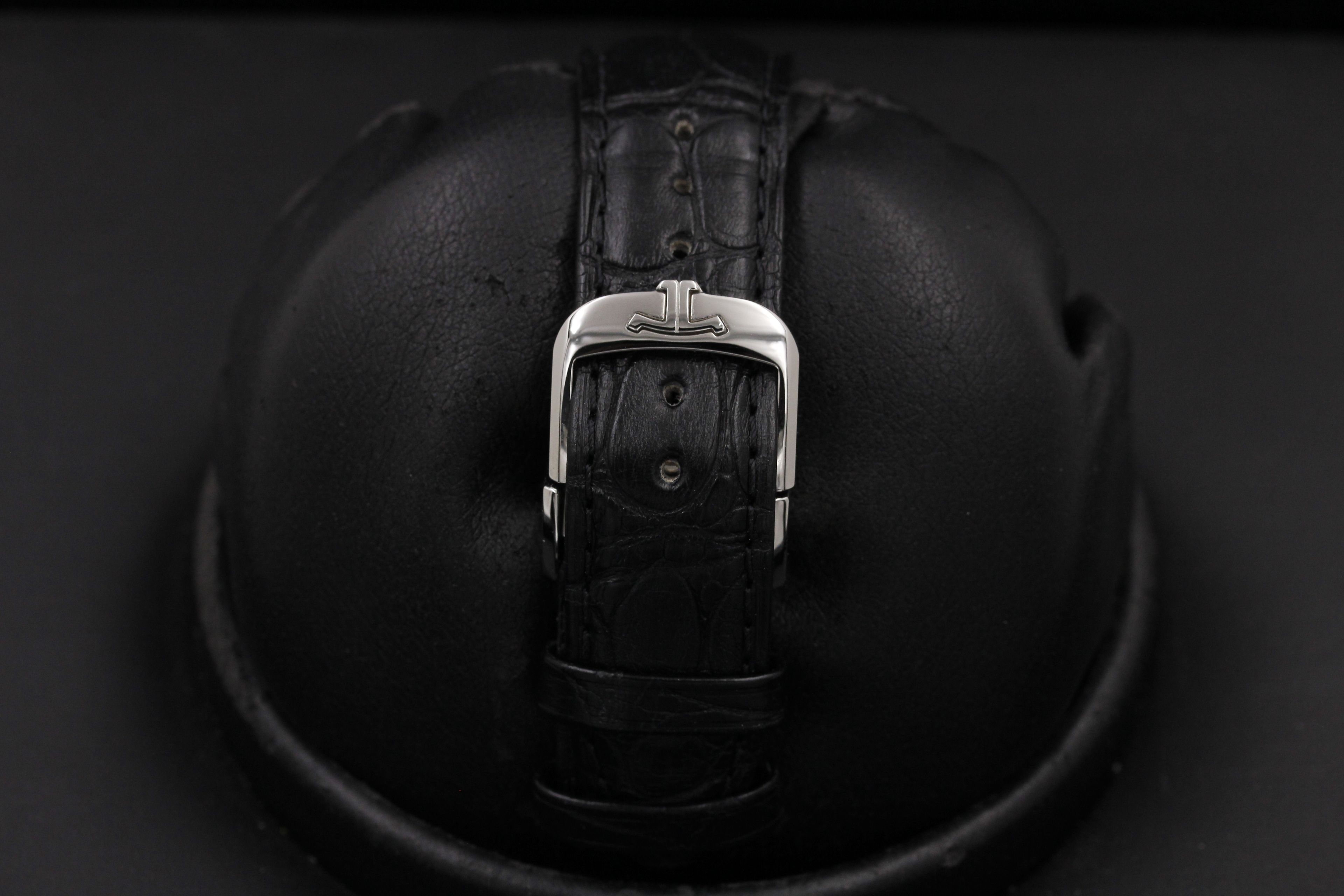 pre owned breitling colt